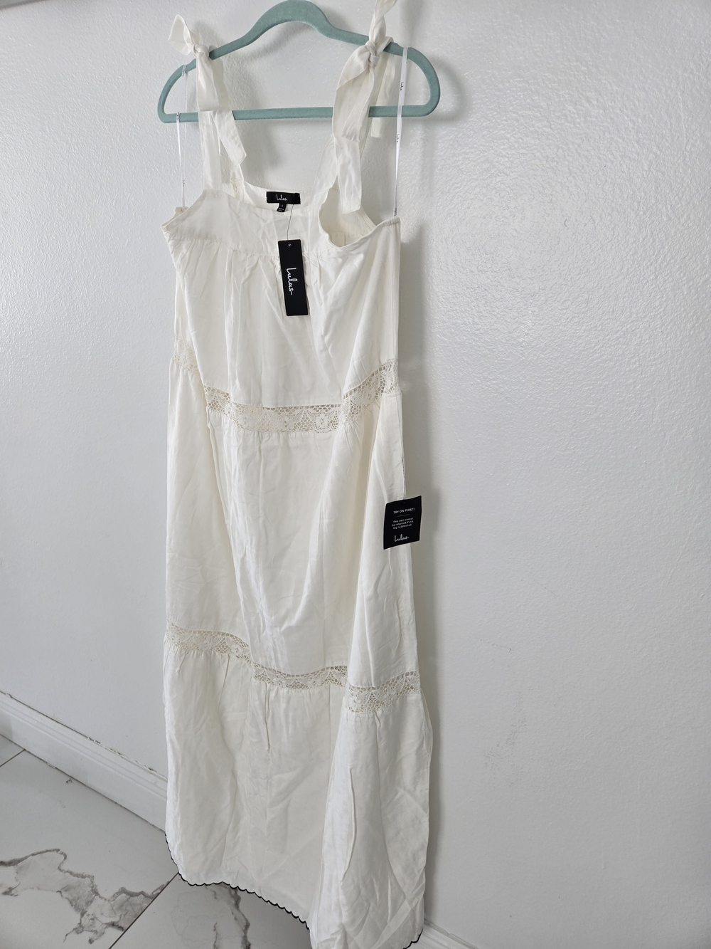 Lulu's White Tie-Shoulder Lace-Trim Maxi Dress Size S New - Picture 11 of 16